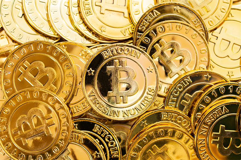 比特币与黄金：2025年谁是更好的投资选择？
