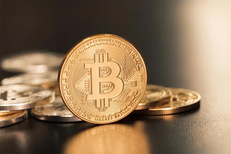 哪些上市公司是BTC持有大户？TOP 10 盘点（2025最新）